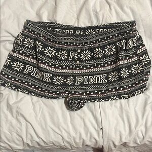 PINK Victoria's Secret Black and White Geometric Shorts
